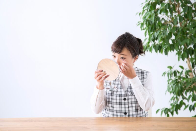 下まぶたにものもらいができる原因は何ですか?