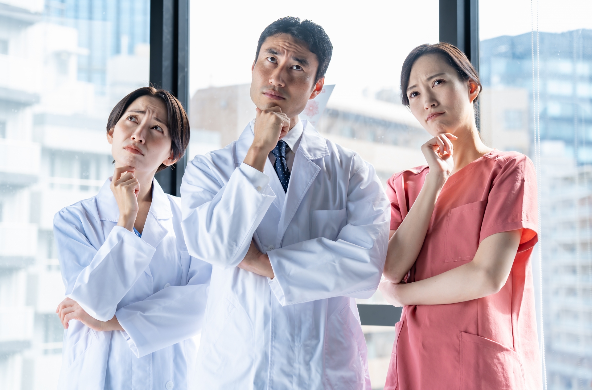 レーシック後ドライアイは放置しても大丈夫？